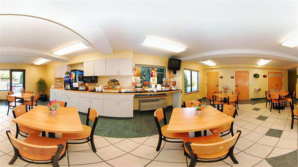 Quality Inn & Suites Raleigh North מראה חיצוני תמונה